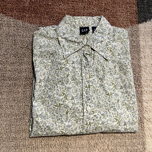 GAP Y2K button down - Picture 8 of 11